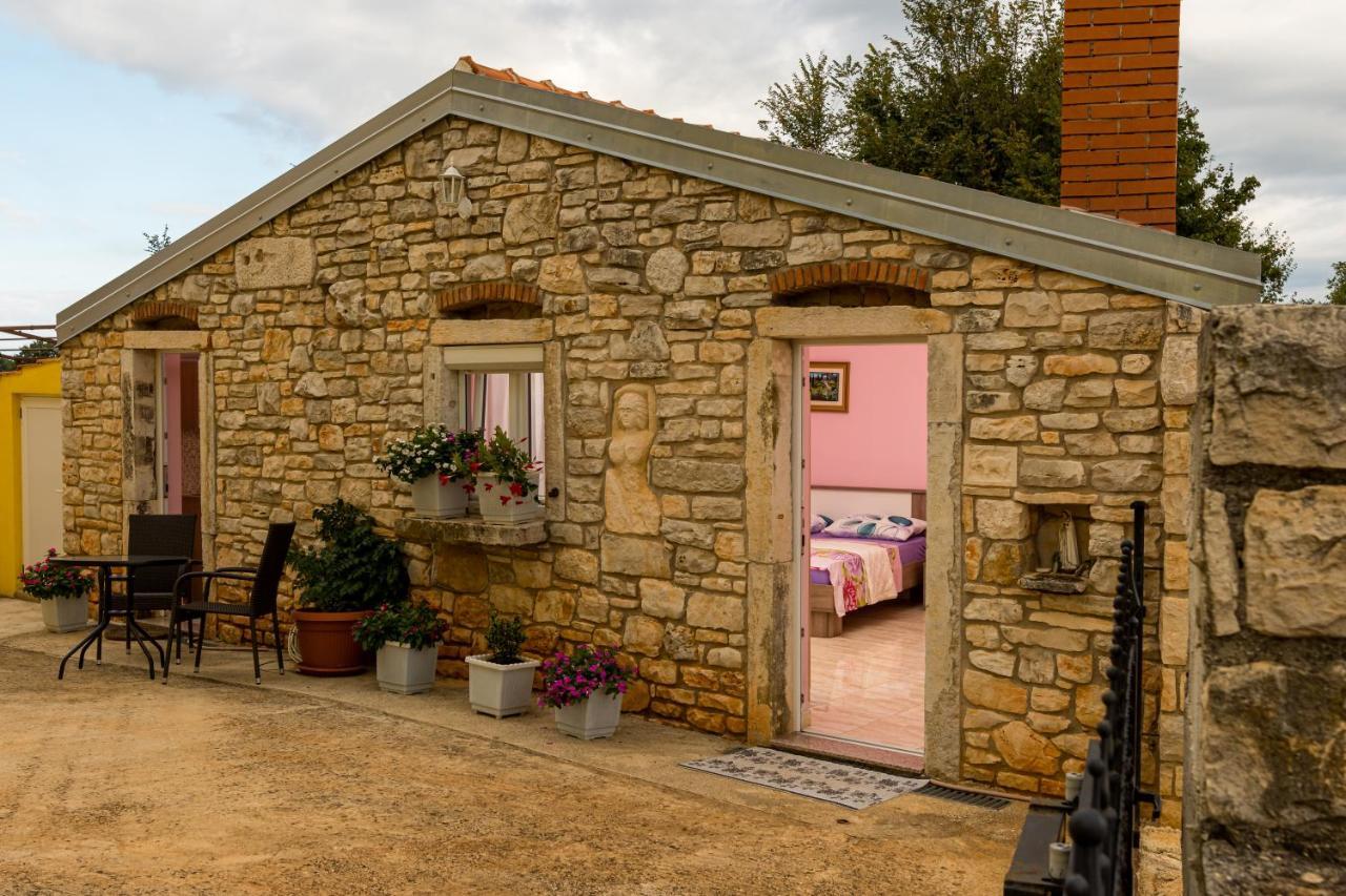 Lovely House روفينج المظهر الخارجي الصورة