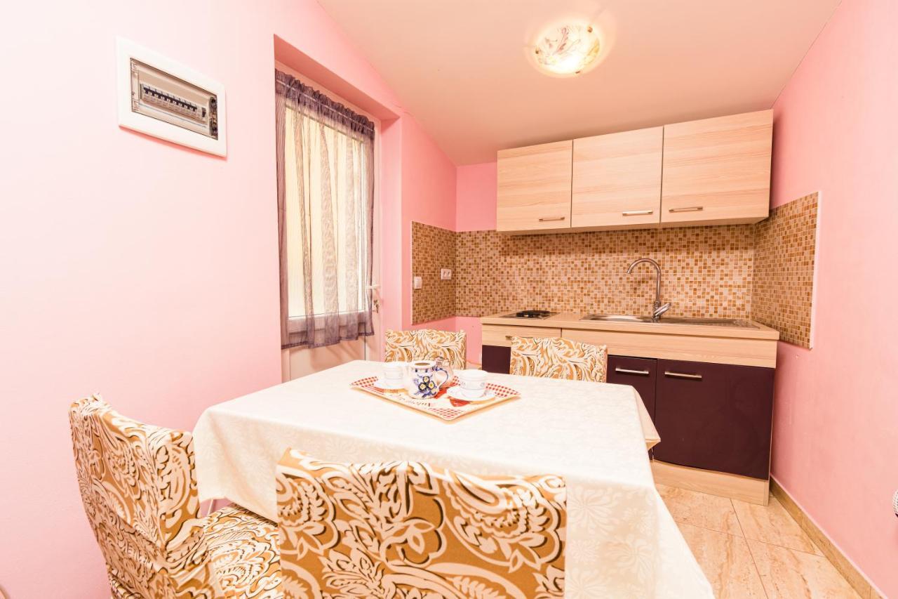 Lovely House روفينج المظهر الخارجي الصورة