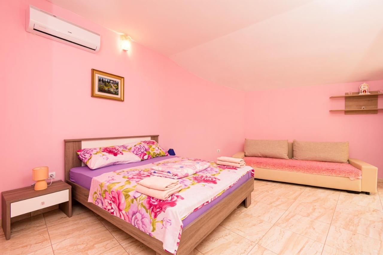 Lovely House روفينج المظهر الخارجي الصورة