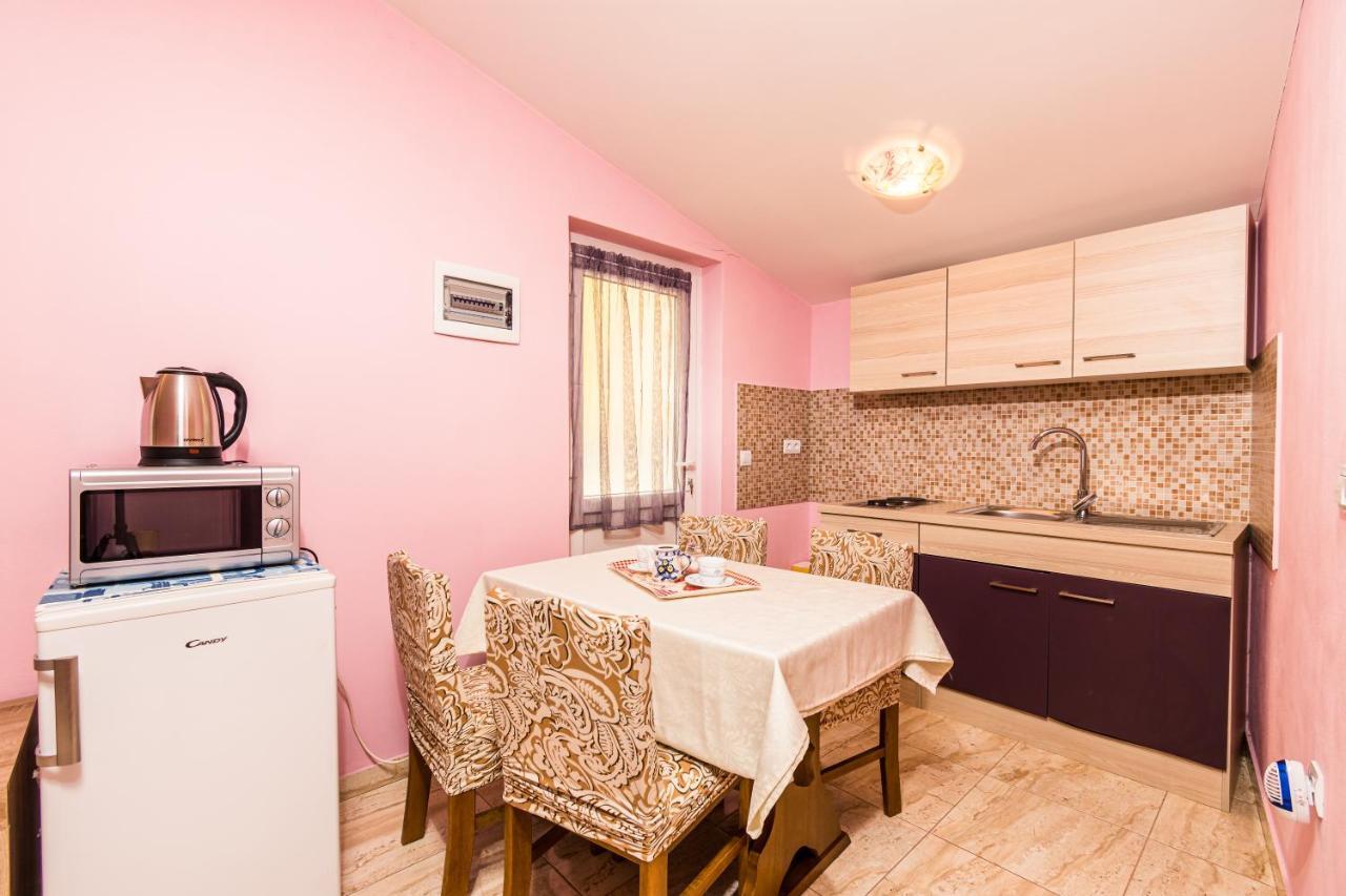 Lovely House روفينج المظهر الخارجي الصورة
